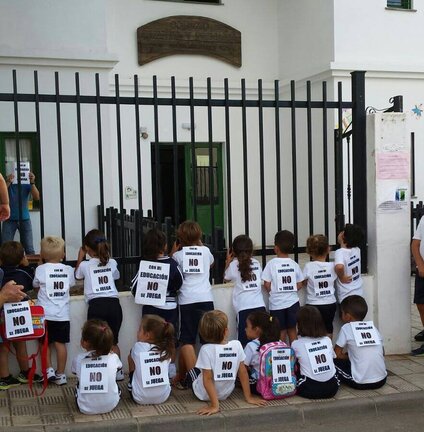 Concentración de los niños en el CEIP de Arrieta 2