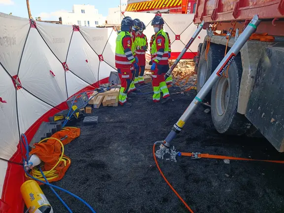 Fallecido tras ser arrollado por un camión sin conductor